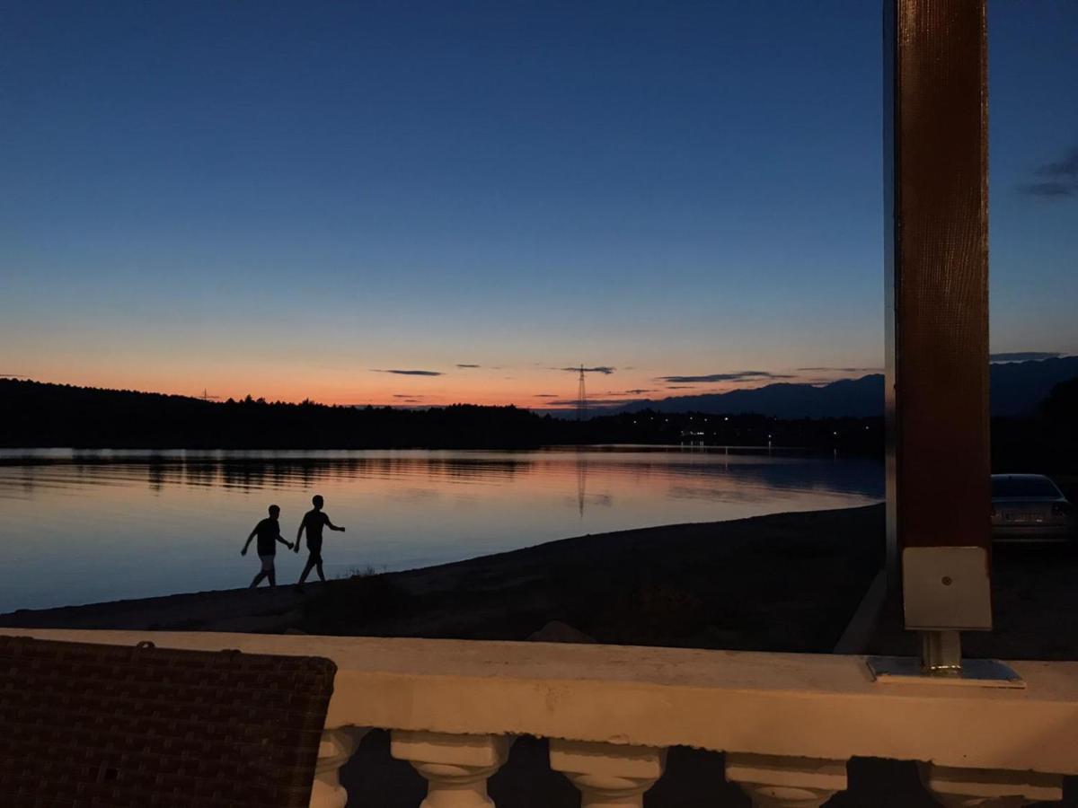 Apartmani Rudi Anić Екстериор снимка